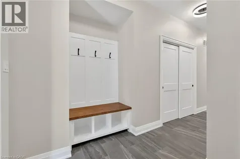 5 Marina Avenue Etobicoke ON M8W 1J8