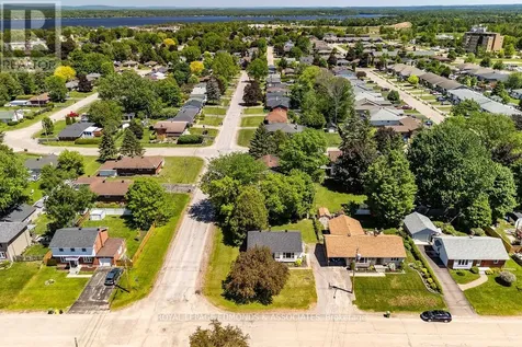 575 Elizabeth Street Pembroke ON K8A 1W9