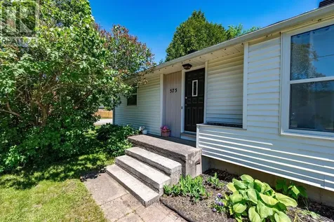 575 Elizabeth Street Pembroke ON K8A 1W9