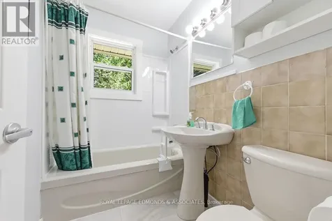 575 Elizabeth Street Pembroke ON K8A 1W9