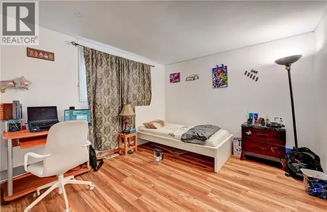 53 Helene Crescent Waterloo ON N2L 5B6