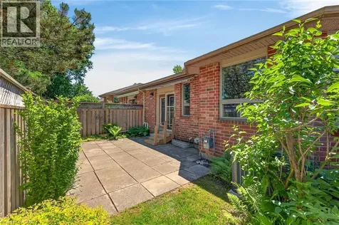 96 Bluelagoon Drive Mount Hope ON L0R 1W0