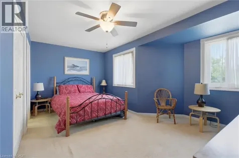 26 Moss Boulevard Dundas ON L9H 6W8