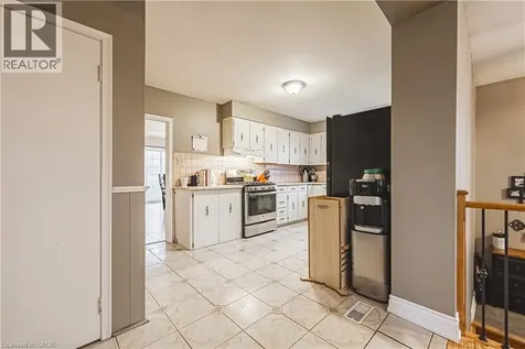70 Webster Road Hamilton ON L8G 5E9