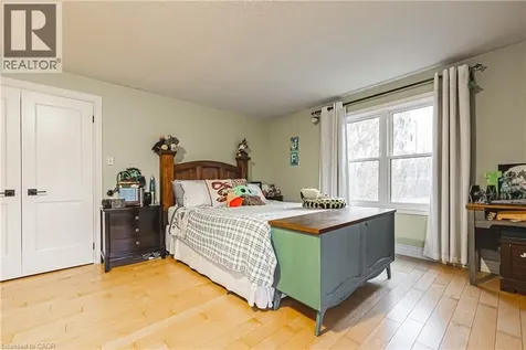 70 Webster Road Hamilton ON L8G 5E9