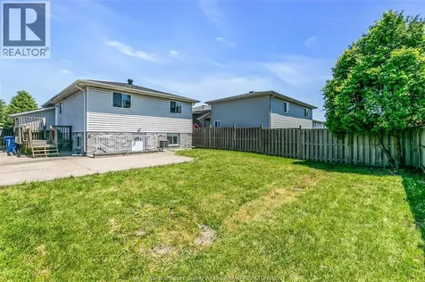 2163 Everts Windsor ON N9B 3X6