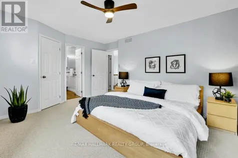 16 Hemlo Crescent Ottawa ON K2T 1C7