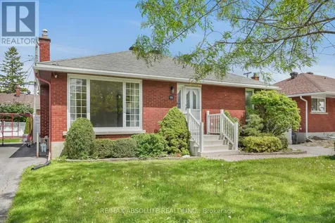 731 Borthwick Avenue Ottawa ON K1K 2M3