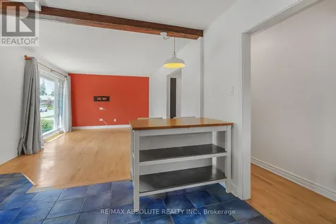 731 Borthwick Avenue Ottawa ON K1K 2M3