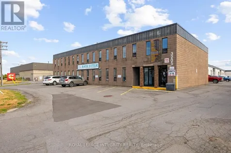 3205 Swansea Crescent Ottawa ON K1G 3W5
