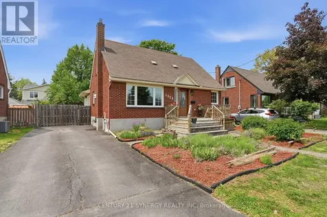 1324 Avenue O Ottawa ON K1G 0A9