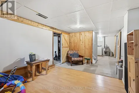 1324 Avenue O Ottawa ON K1G 0A9