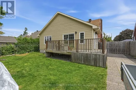 1324 Avenue O Ottawa ON K1G 0A9