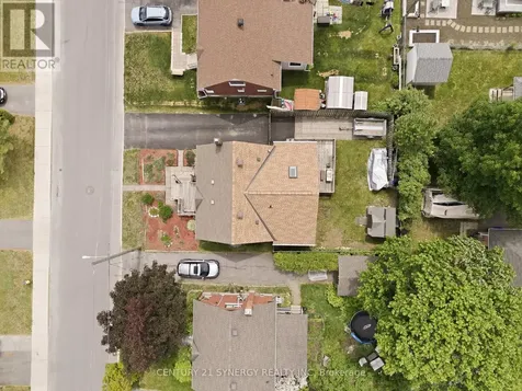 1324 Avenue O Ottawa ON K1G 0A9