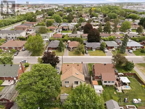 1324 Avenue O Ottawa ON K1G 0A9