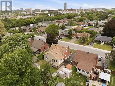1324 Avenue O Ottawa ON K1G 0A9