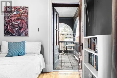 553 Gilmour Street Ottawa ON K1R 5L5