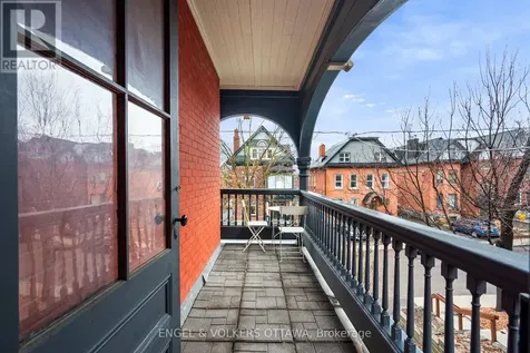 553 Gilmour Street Ottawa ON K1R 5L5