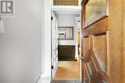 553 Gilmour Street Ottawa ON K1R 5L5