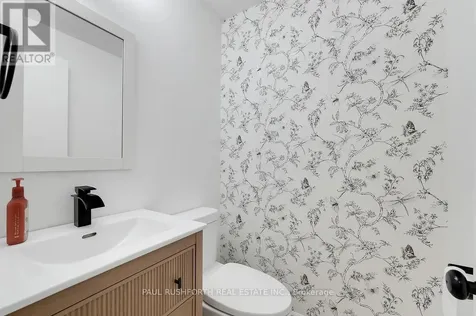 1476 Kamouraska Circle Ottawa ON K1C 3J2