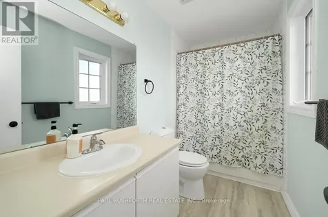 1476 Kamouraska Circle Ottawa ON K1C 3J2