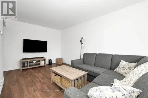 1476 Kamouraska Circle Ottawa ON K1C 3J2