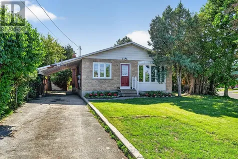 1412 Maxime Street Ottawa ON K1B 3L1