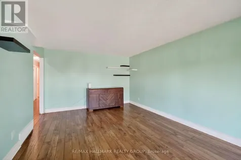 1412 Maxime Street Ottawa ON K1B 3L1