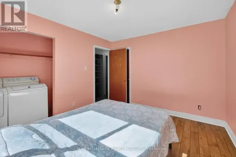 1412 Maxime Street Ottawa ON K1B 3L1