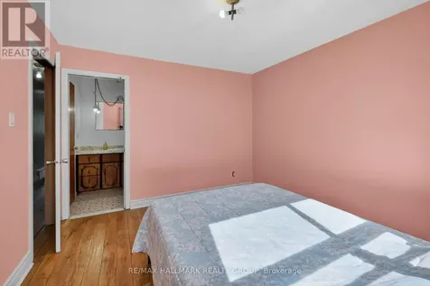 1412 Maxime Street Ottawa ON K1B 3L1