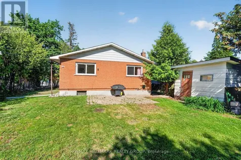 1412 Maxime Street Ottawa ON K1B 3L1