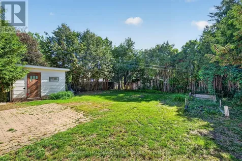1412 Maxime Street Ottawa ON K1B 3L1
