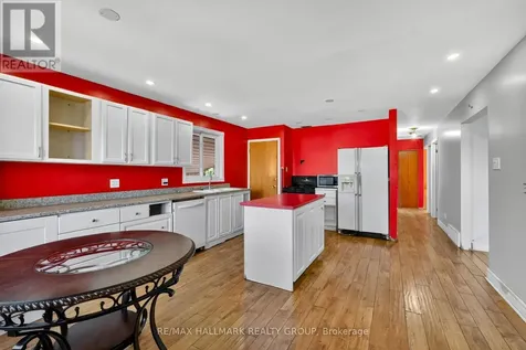 1412 Maxime Street Ottawa ON K1B 3L1