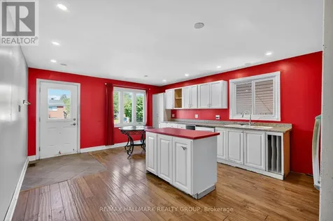 1412 Maxime Street Ottawa ON K1B 3L1