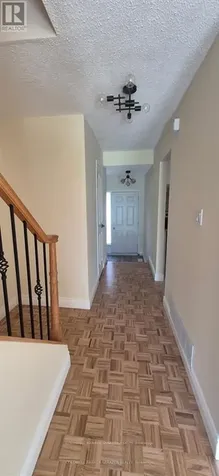 38 Paddington Private Ottawa ON K1V 0S7