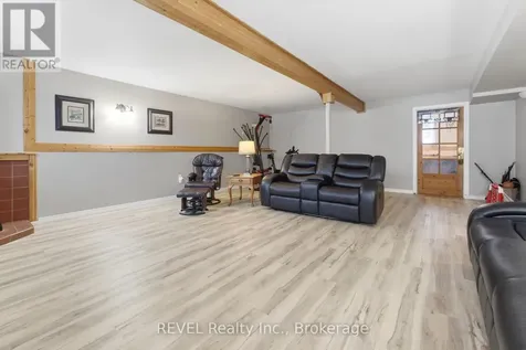 5 Barbara Avenue Oro-medonte ON L0L 2E0