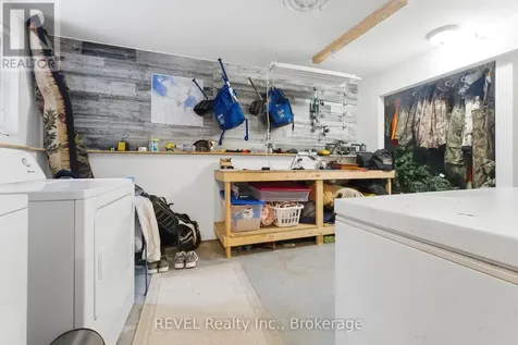 5 Barbara Avenue Oro-medonte ON L0L 2E0