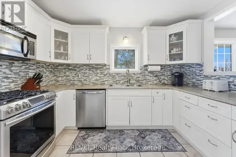 5 Barbara Avenue Oro-medonte ON L0L 2E0