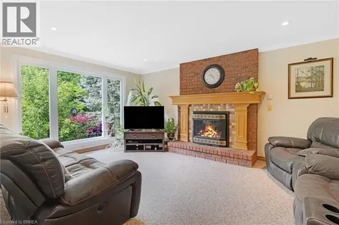 86 Lynden Hill Crescent Brantford ON N3P 1R8