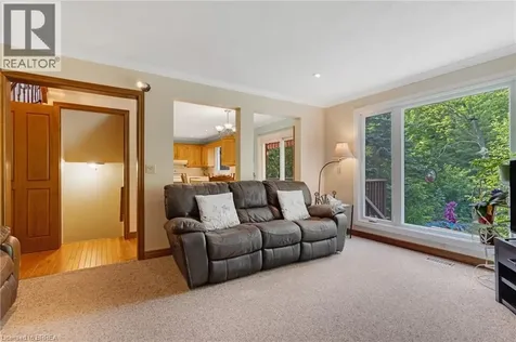 86 Lynden Hill Crescent Brantford ON N3P 1R8