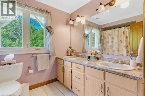 86 Lynden Hill Crescent Brantford ON N3P 1R8