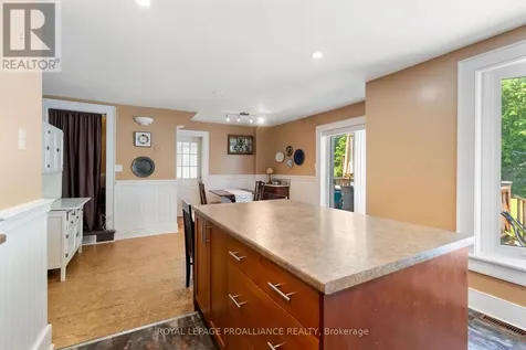 568 James Street West Prescott ON K0E 1T0