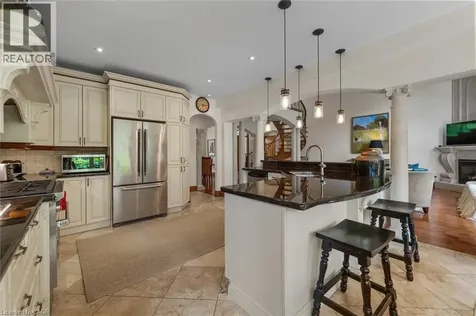 3157 Princess Boulevard Burlington ON L7N 1G5