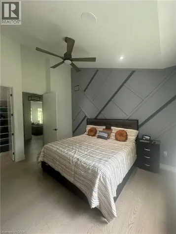 13 Timberrun Court Hamilton ON L0P 1B0