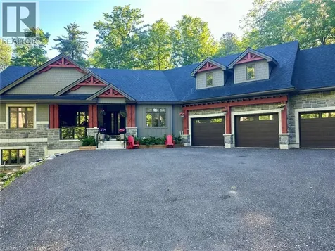 13 Timberrun Court Hamilton ON L0P 1B0