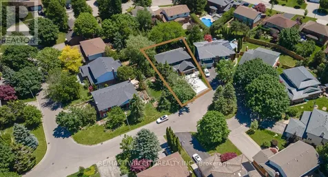 323 Calvington Place Waterloo ON N2T 1P9