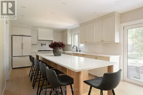 323 Calvington Place Waterloo ON N2T 1P9
