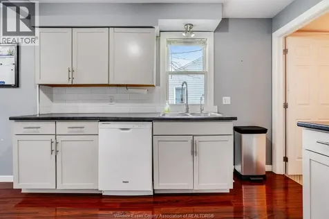 24 Maple Street Kingsville ON N9Y 1L7