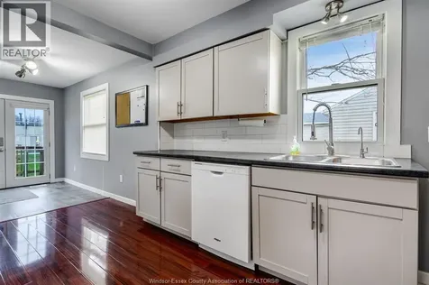 24 Maple Street Kingsville ON N9Y 1L7