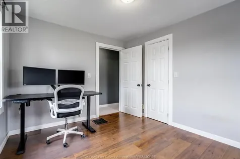 24 Maple Street Kingsville ON N9Y 1L7